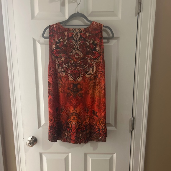 Top - Picture 3 of 3